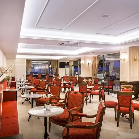 - Liburnia Hotel