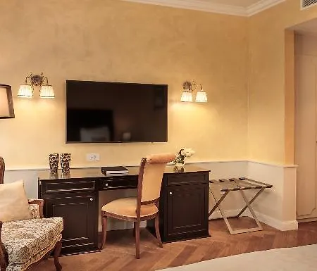 - Liburnia 4* Opatija