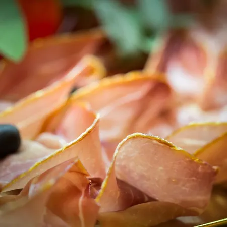 - By Liburnia & Abbázia