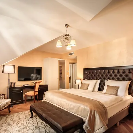 Hotel - By Liburnia & Opatija