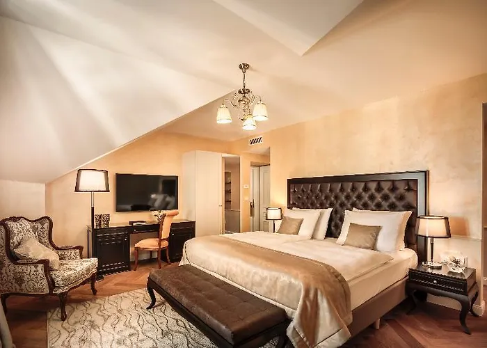 - By Liburnia & אופטיה