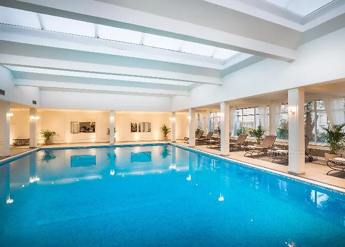 - By Liburnia & 4* Опатия